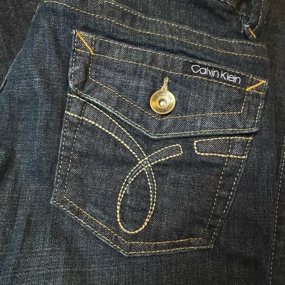 CALVIN KLEIN JEANS FLAP POCKET LEAN BOOTCUT Y2K AIKO BOOTCUT DARL BLUE JEANS 8 - Picture 3 of 10